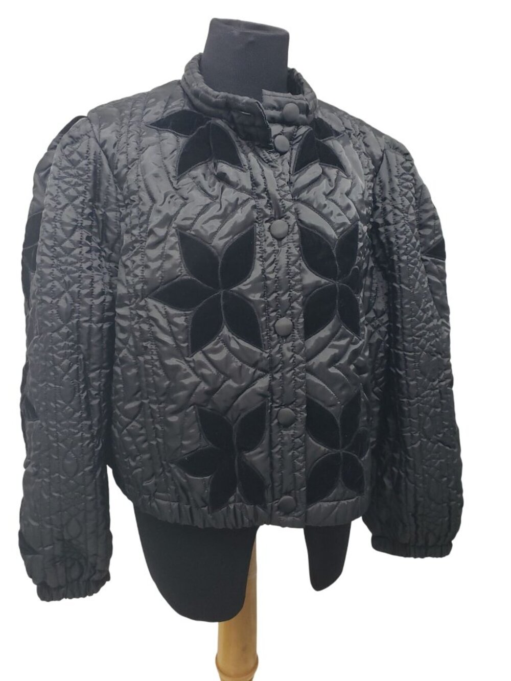 Free People Quinn Black Quilted Velvet Jacket Boho Floral Puff Sleeve Cropped S - Picture 2 of 14